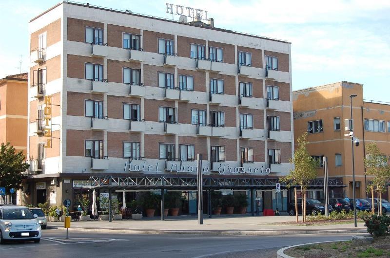 Hotel Nuova Гроссето Екстер'єр фото
