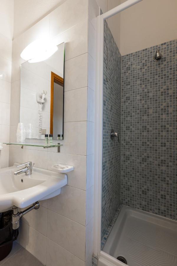 Hotel Nuova Гроссето Екстер'єр фото