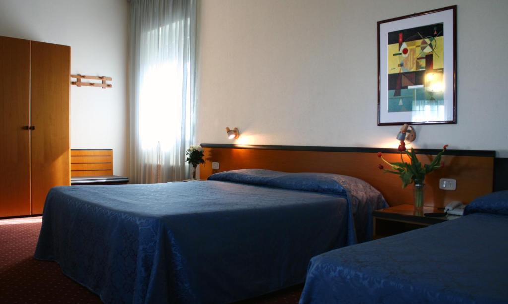 Hotel Nuova Гроссето Екстер'єр фото